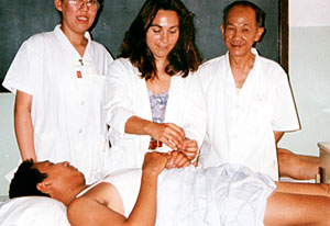 Dr Theodoratou acupuncture doctor